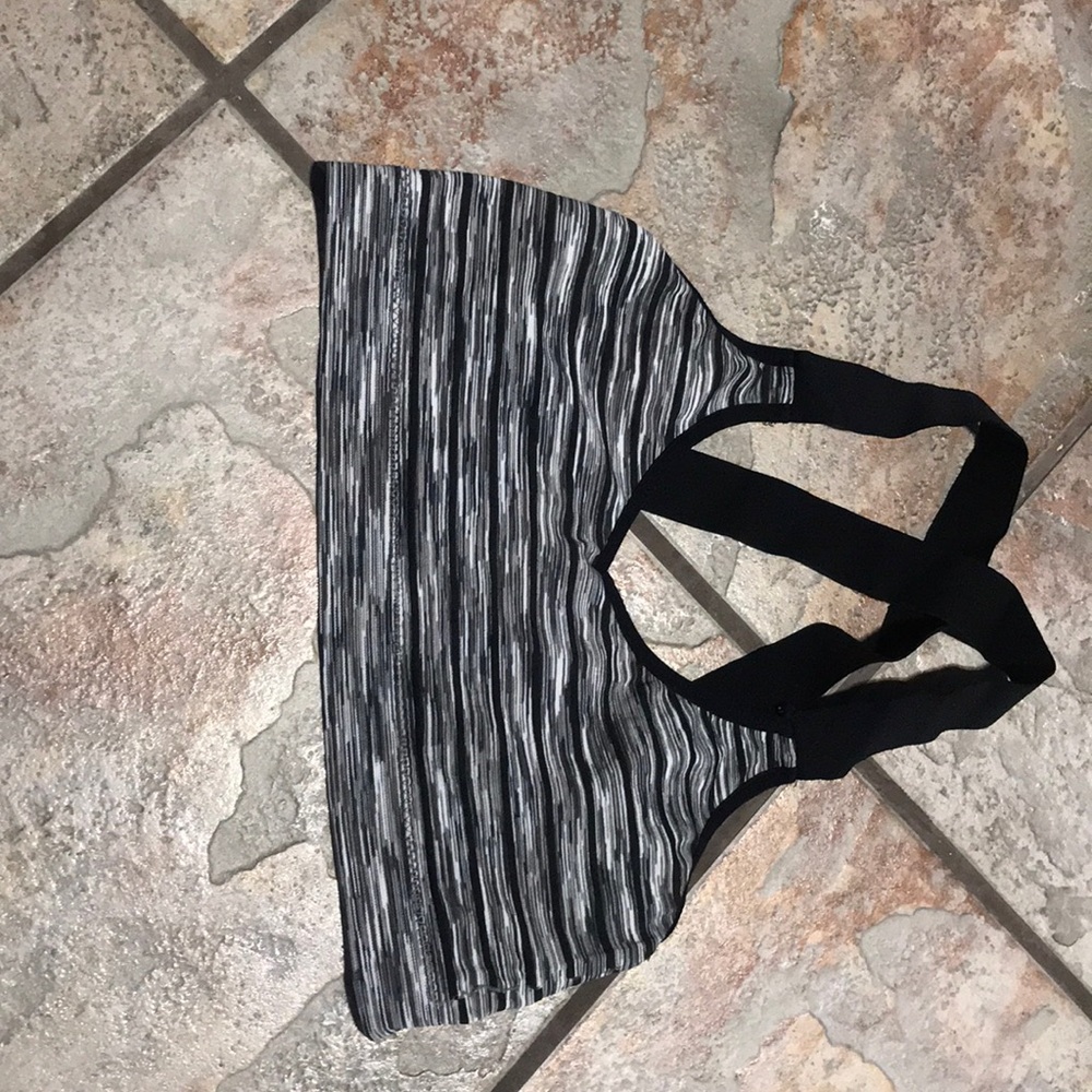 Sports bra